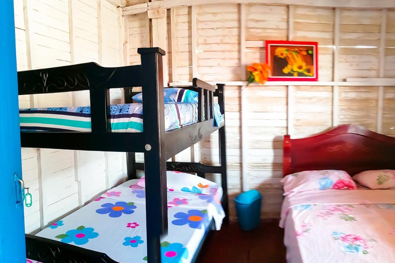 Puerto Caracol Isla Mucura Hotel Kültér fotó
