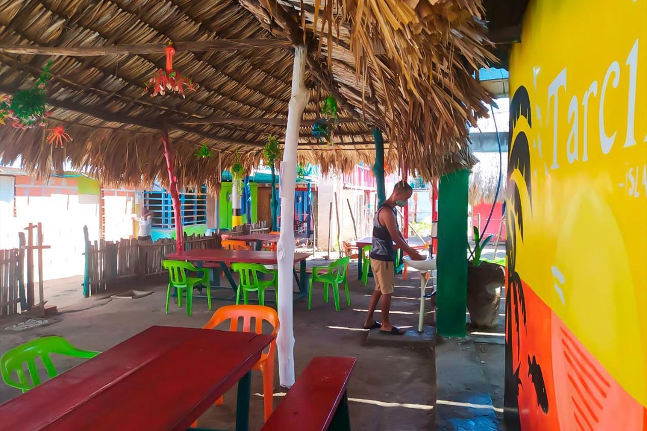 Puerto Caracol Isla Mucura Hotel Kültér fotó